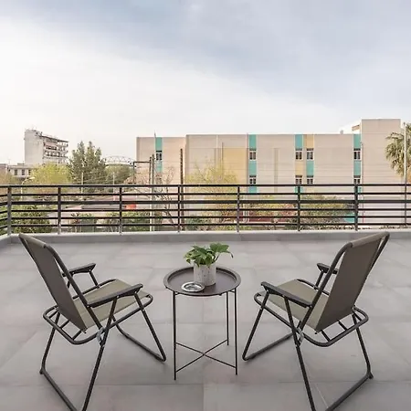 Peacock'S Terrace Appartement Piraeus Buitenkant foto